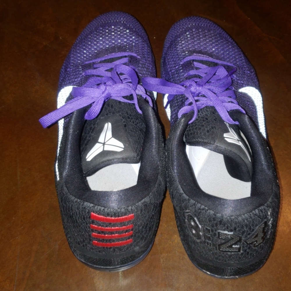 Nike Kobe's Elite XI Low Eulogy Hyper Grape